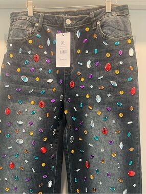 Beautiful NEW AKIRA Ash Black Straight-Leg Jeans, Multicolor Gem Embellishments